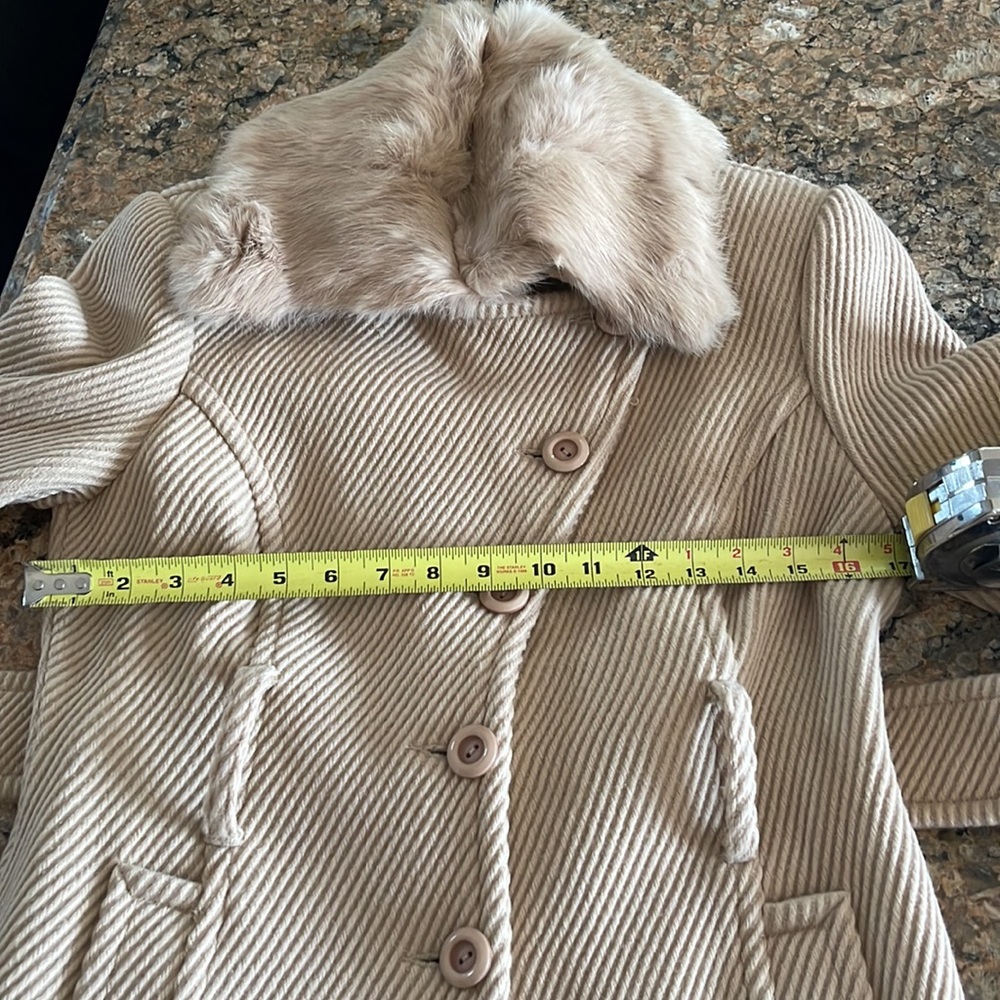 NWOT Bebe Beige Coat Wool with detachable Rabbit Fur collar. Size M - Picture 13 of 15